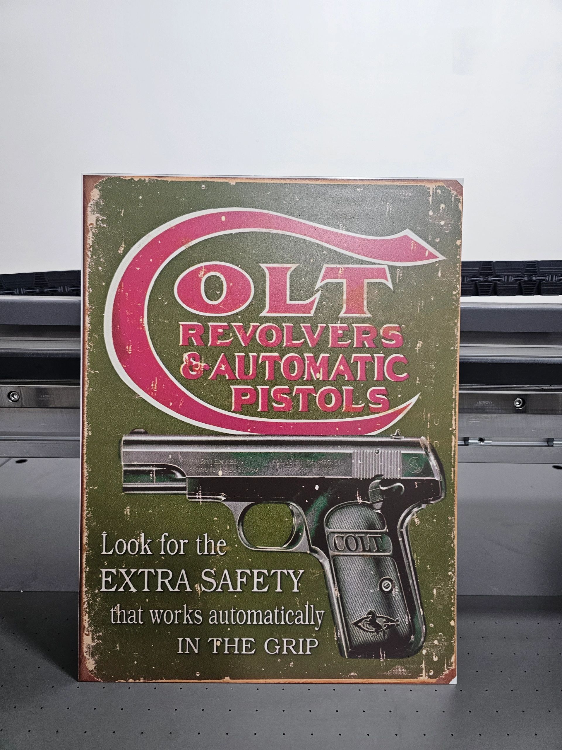 Lámina Colt Revolvers vintage